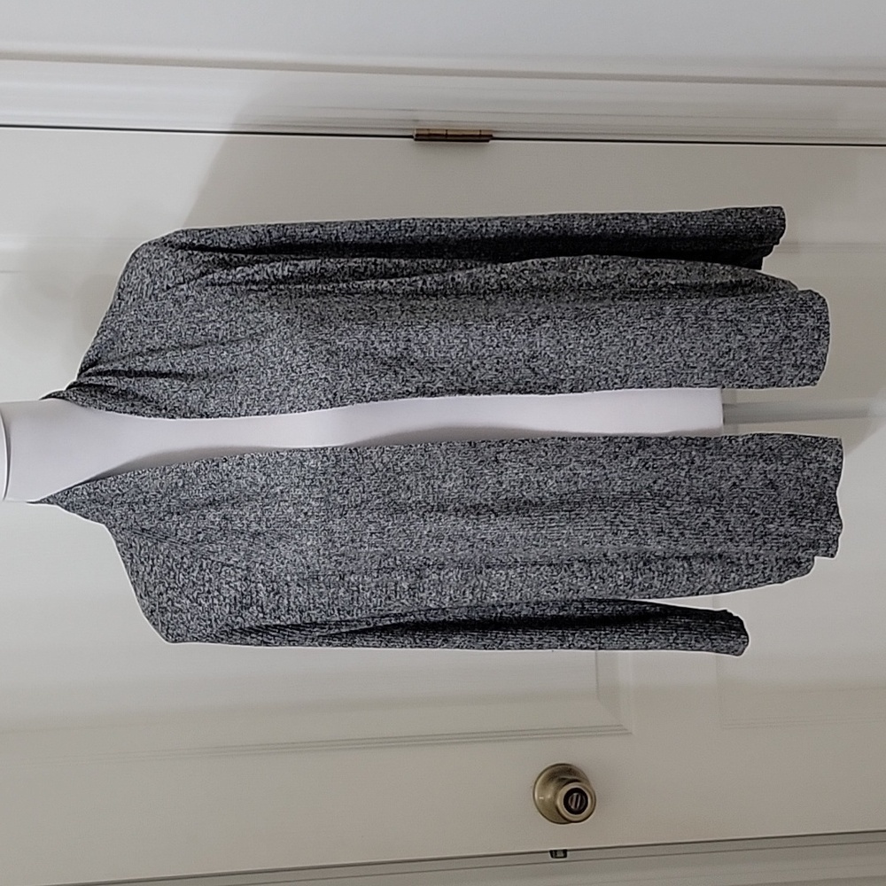 Apt. 9 Size M Marled Black & White (Gray) Lightweight Open Cardigan, EUC